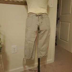 UNIONBAY Women's Tan Capris